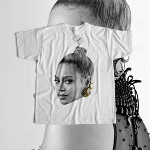 
                  
                    Load image into Gallery viewer, BIG FACE - Beyoncé (MV KIDS)
                  
                